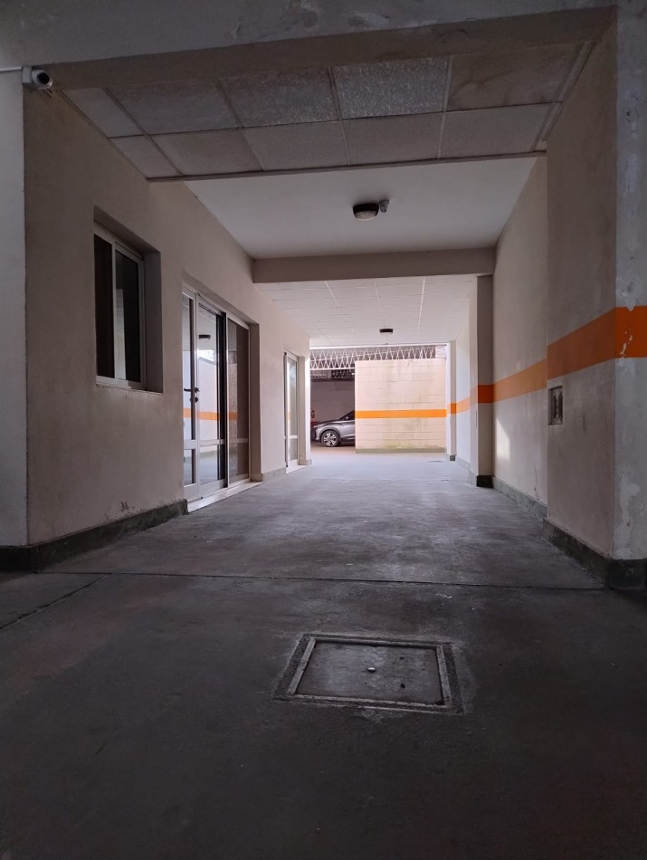 DEPARTAMENTO EN VENTA MONTE MAIZ CON DOS DORMITORIOS Y COCHERA