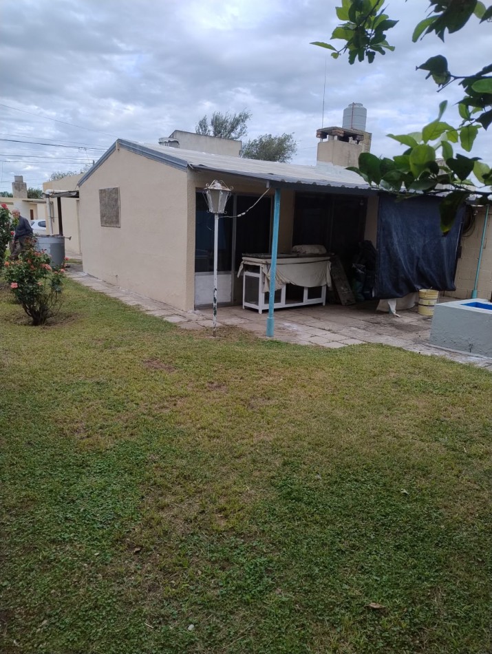VENDO TERRENO CON QUINCHO/DEPTO/PISCINA