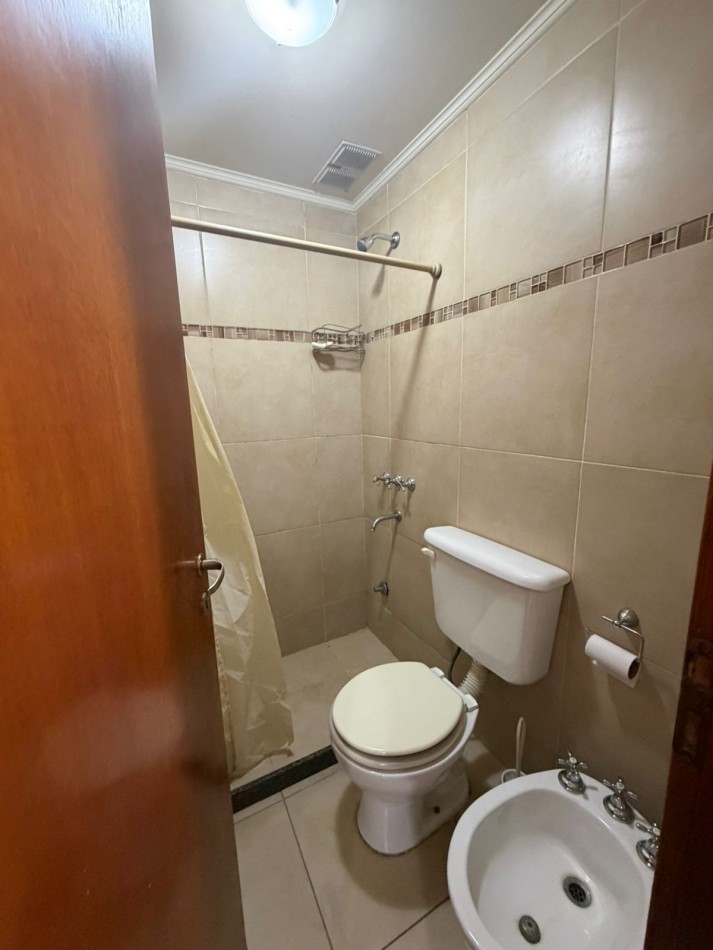 OPORTUNIDAD VENDO DEPTO UN DORM. C/ COCHERA - VILLA CARLOS PAZ - MIRALEJOS V 