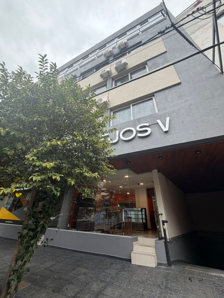 OPORTUNIDAD VENDO DEPTO UN DORM. C/ COCHERA - VILLA CARLOS PAZ - MIRALEJOS V 