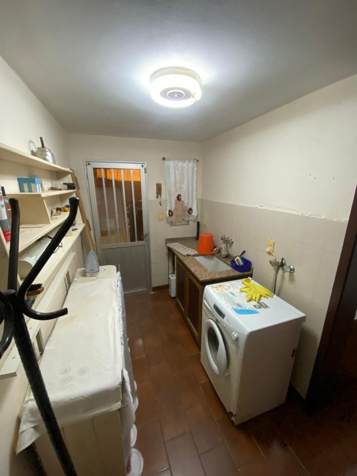 Casa categoria Monte Maiz - Centro - Necesitada pequeñas reparaciones -