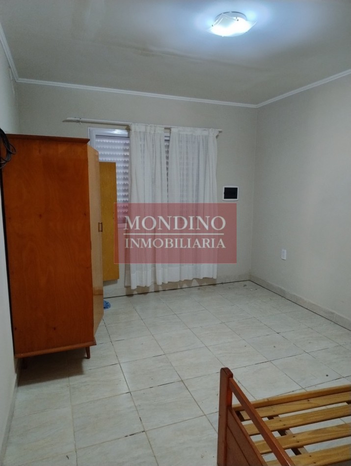 OPORTUNIDAD - VENDO DOS DORMITORIOS - MONTE MAIZ.-