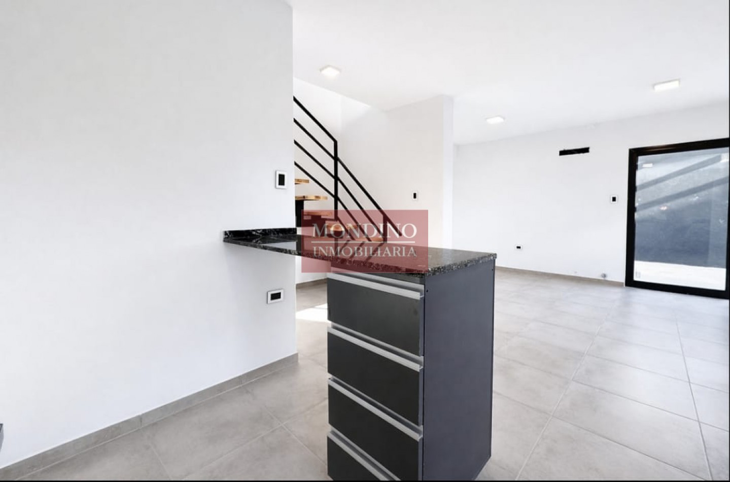 MMAIZ HOUSING - DEPTOS DE DOS Y TRES DORMITORIOS - VENDO ALQUILO