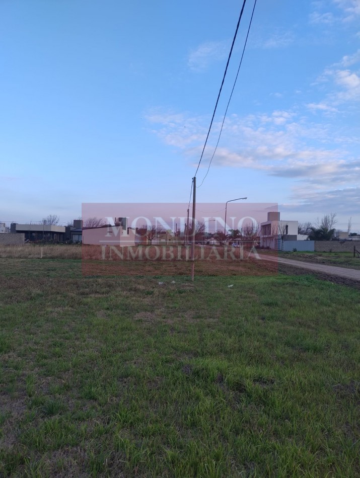 VENDO LOTE DE TERRENO MONTE MAIZ - EXCELENTE LOTE - 