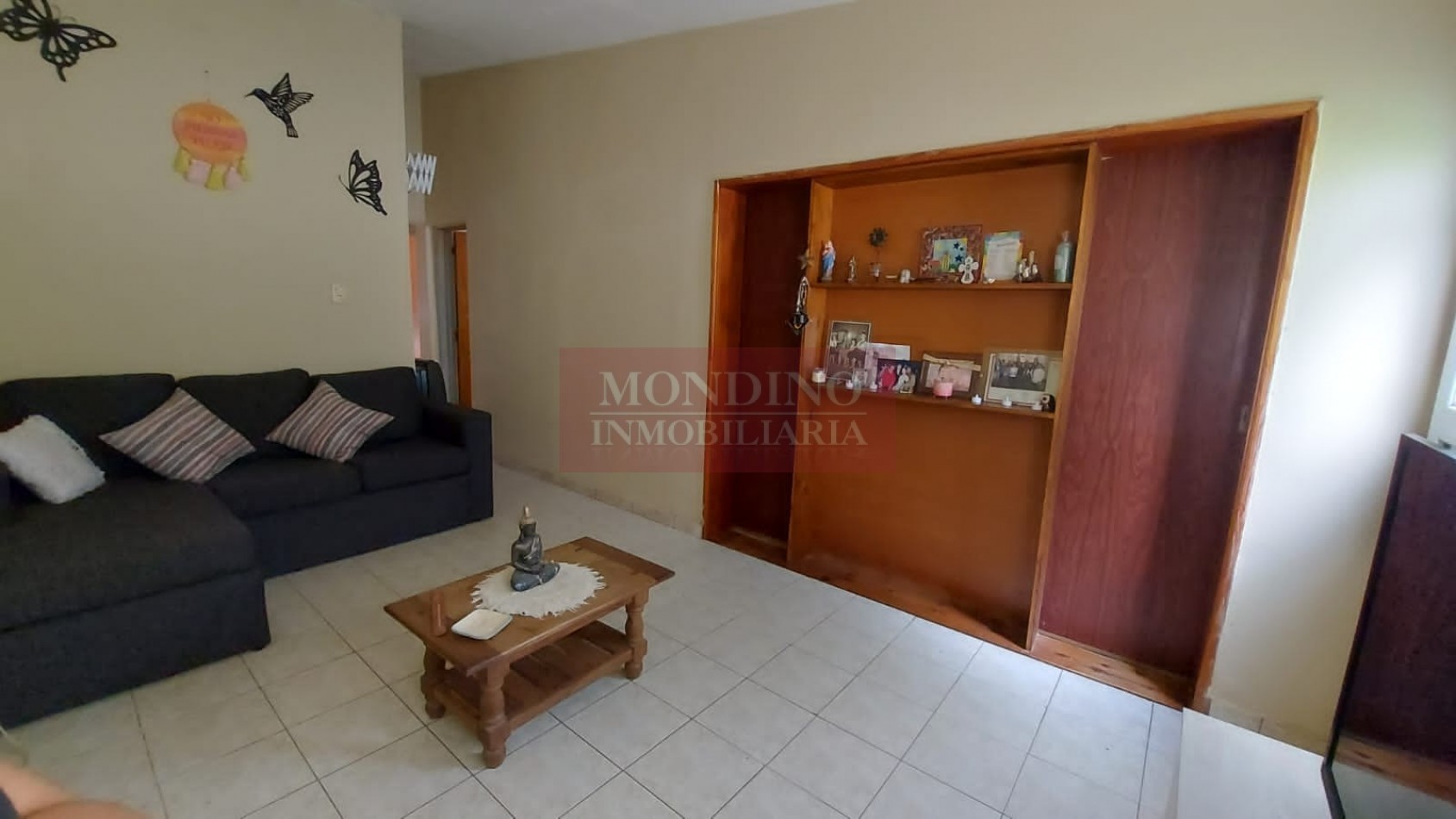 Casa con departamento en esquina: Amplitud y excelente ubicacion en Monte Maiz