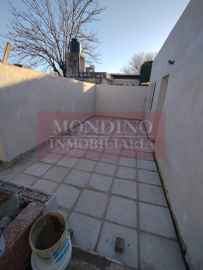 ALQUILO CASA MONTE MAIZ 