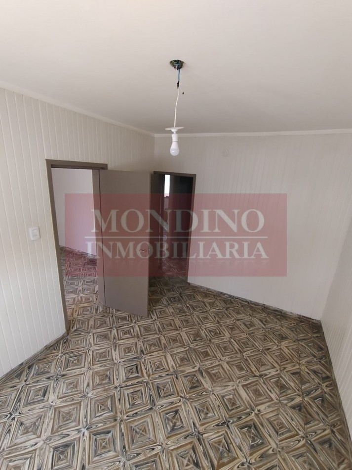 ALQUILO CASA MONTE MAIZ 