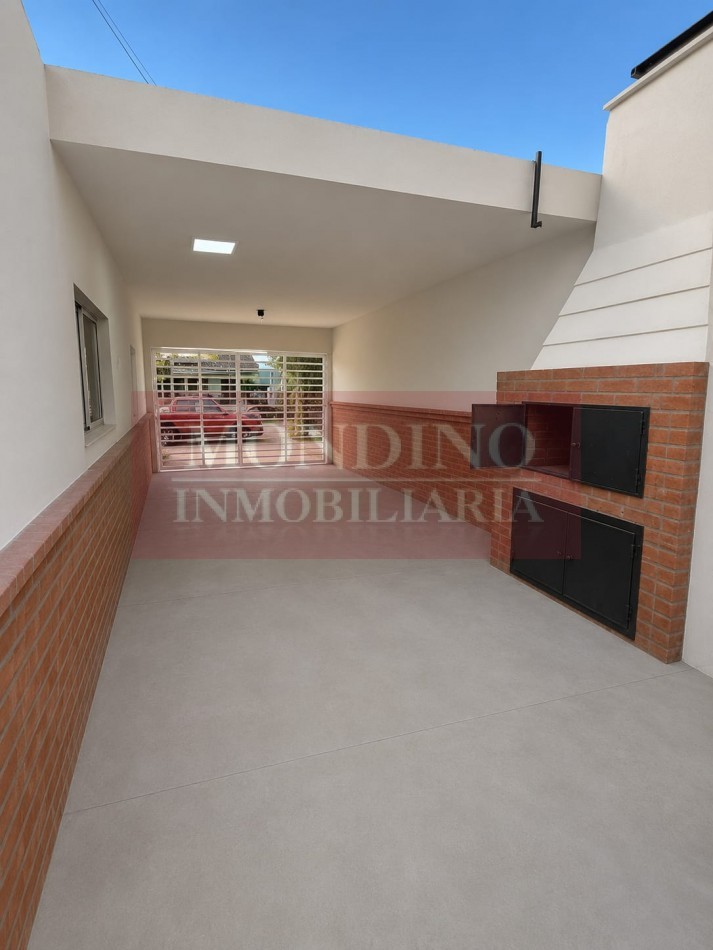 ALQUILO CASA MONTE MAIZ 
