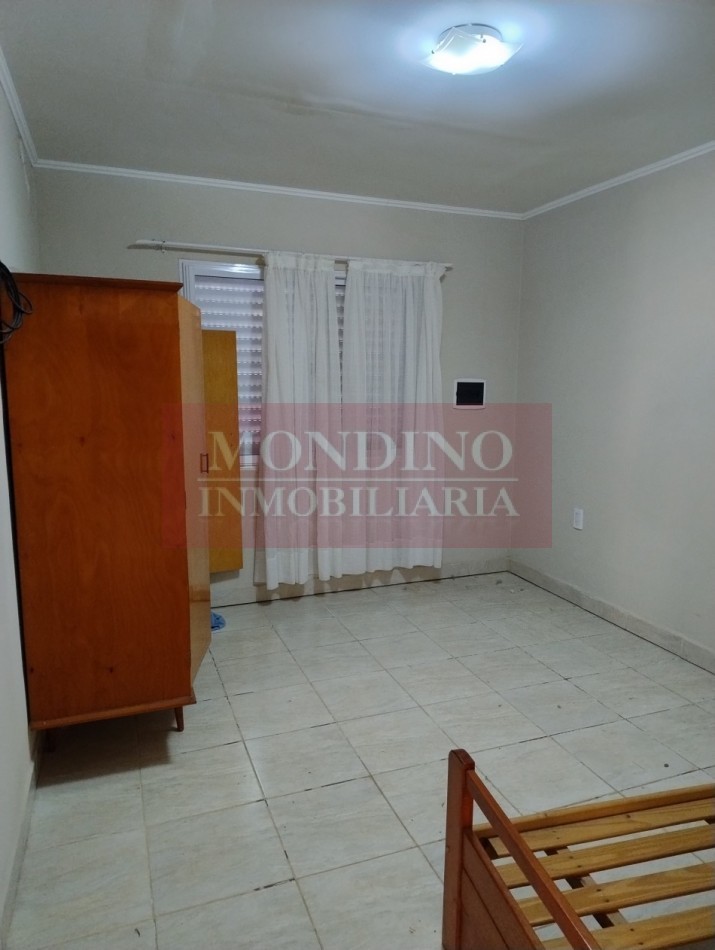 OPORTUNIDAD - VENDO DOS DORMITORIOS - MONTE MAIZ.-