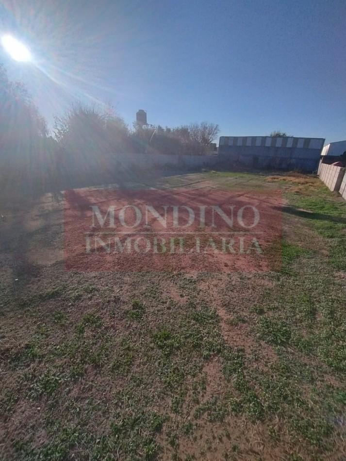 VENDO LOTE DE TERRENO DE 1000 MTS2 MONTE MAIZ 