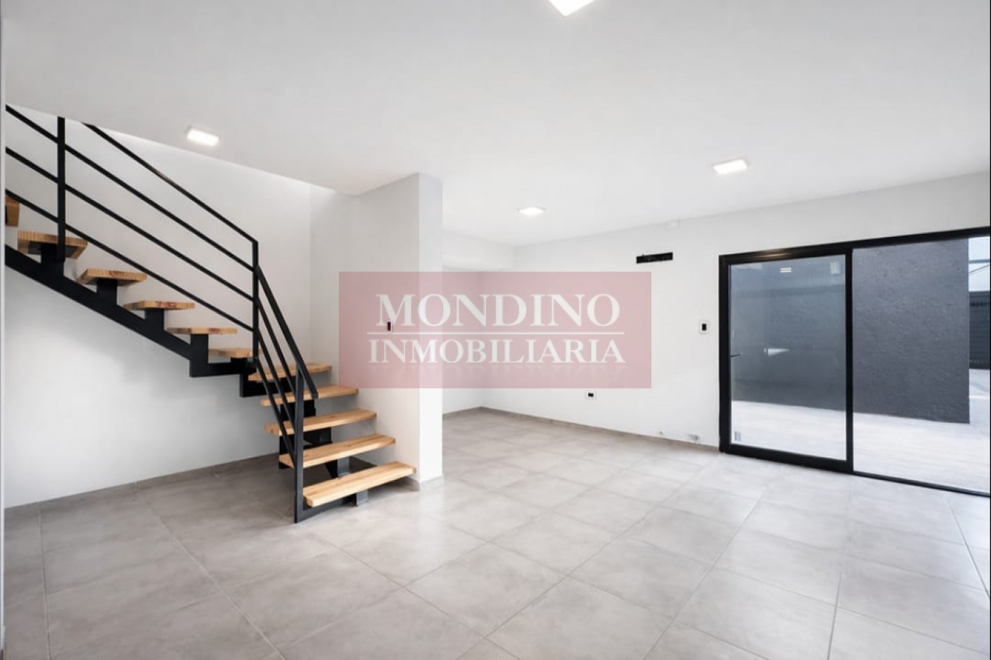 VENDO/ALQUILO DUPLEX A ESTRENAR MONTE MAIZ - MMAIZ HOUSING