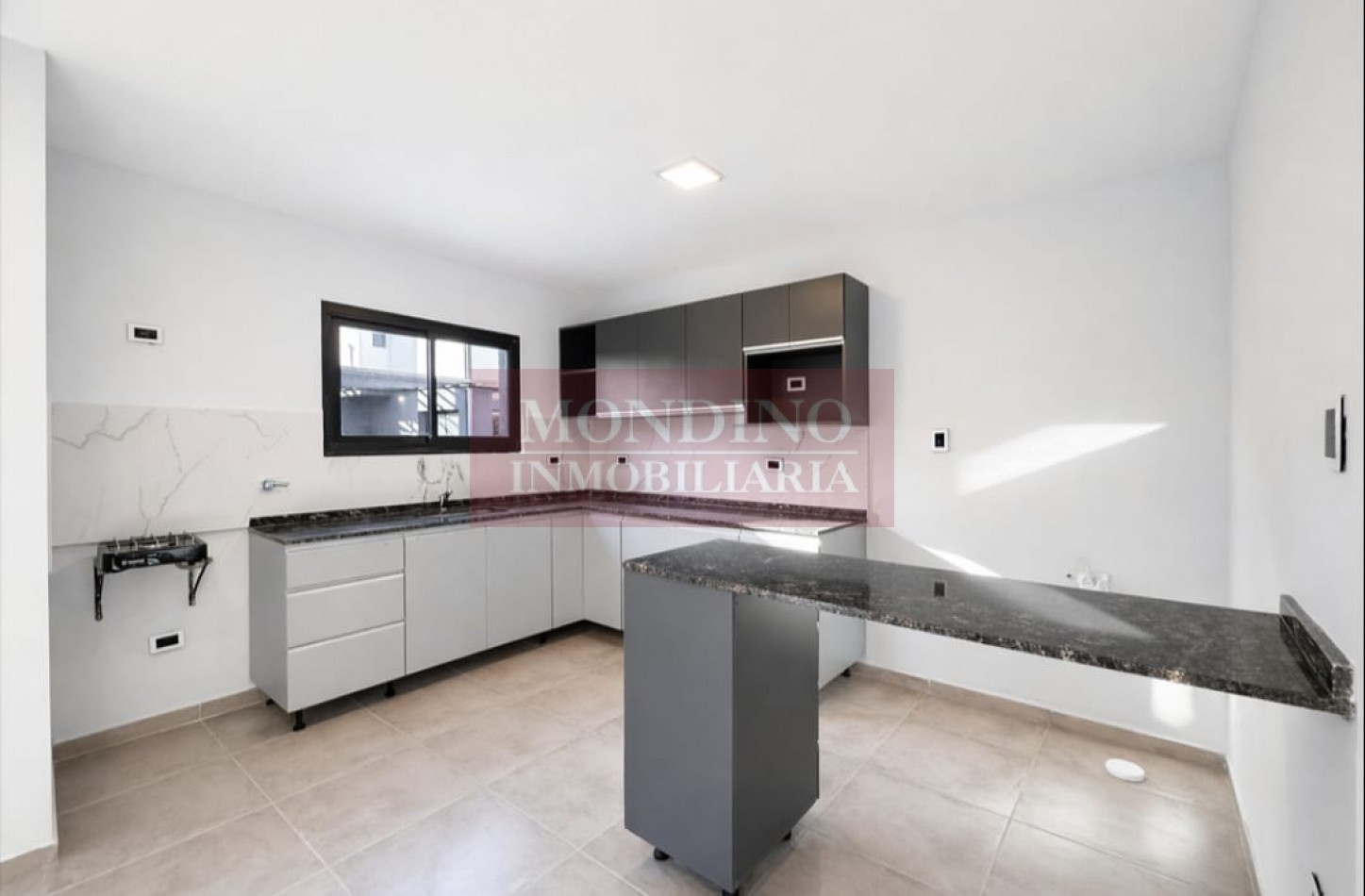 VENDO/ALQUILO DUPLEX A ESTRENAR MONTE MAIZ - MMAIZ HOUSING