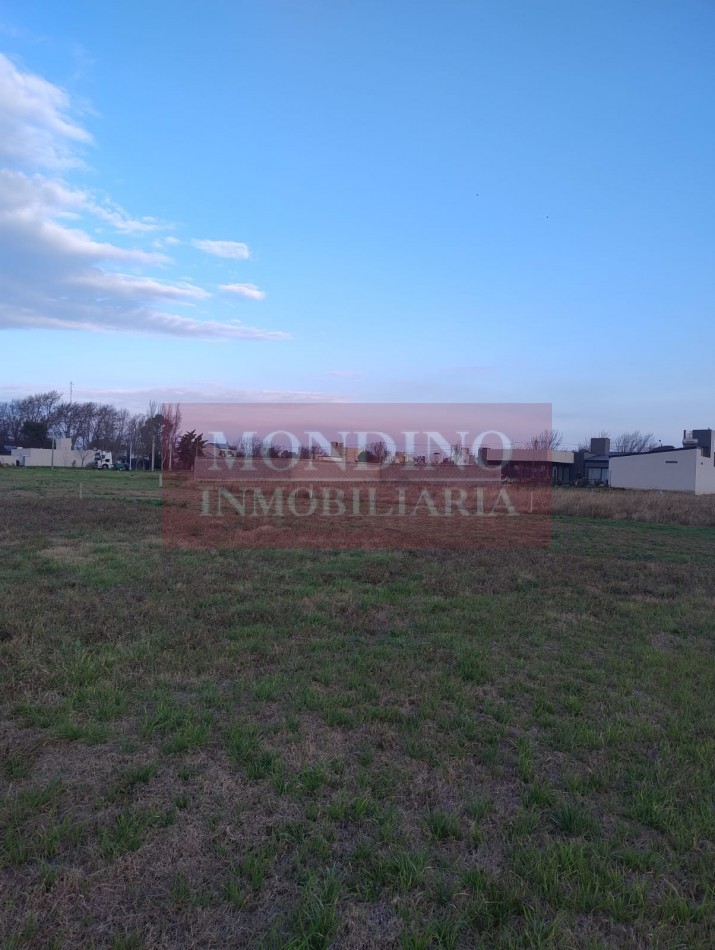 VENDO LOTE DE TERRENO MONTE MAIZ - EXCELENTE LOTE - 