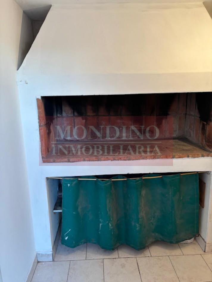 ALQUILO CASA DOS DORMITORIOS MONTE MAIZ - EXCELENTE ESTADO - SEMI AMOBLADA