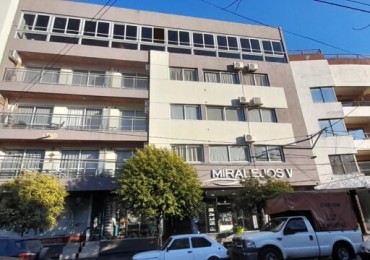 OPORTUNIDAD VENDO DEPTO UN DORM. C/ COCHERA - VILLA CARLOS PAZ - MIRALEJOS V 