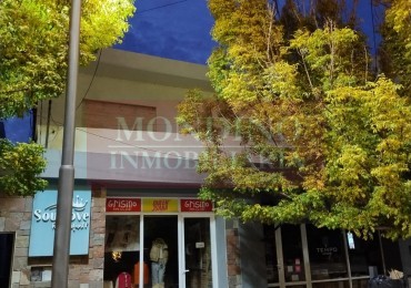 PH independiente de 2 dormitorios con terraza y balcon.-