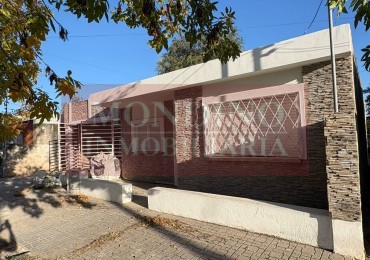 ALQUILO CASA MONTE MAIZ 